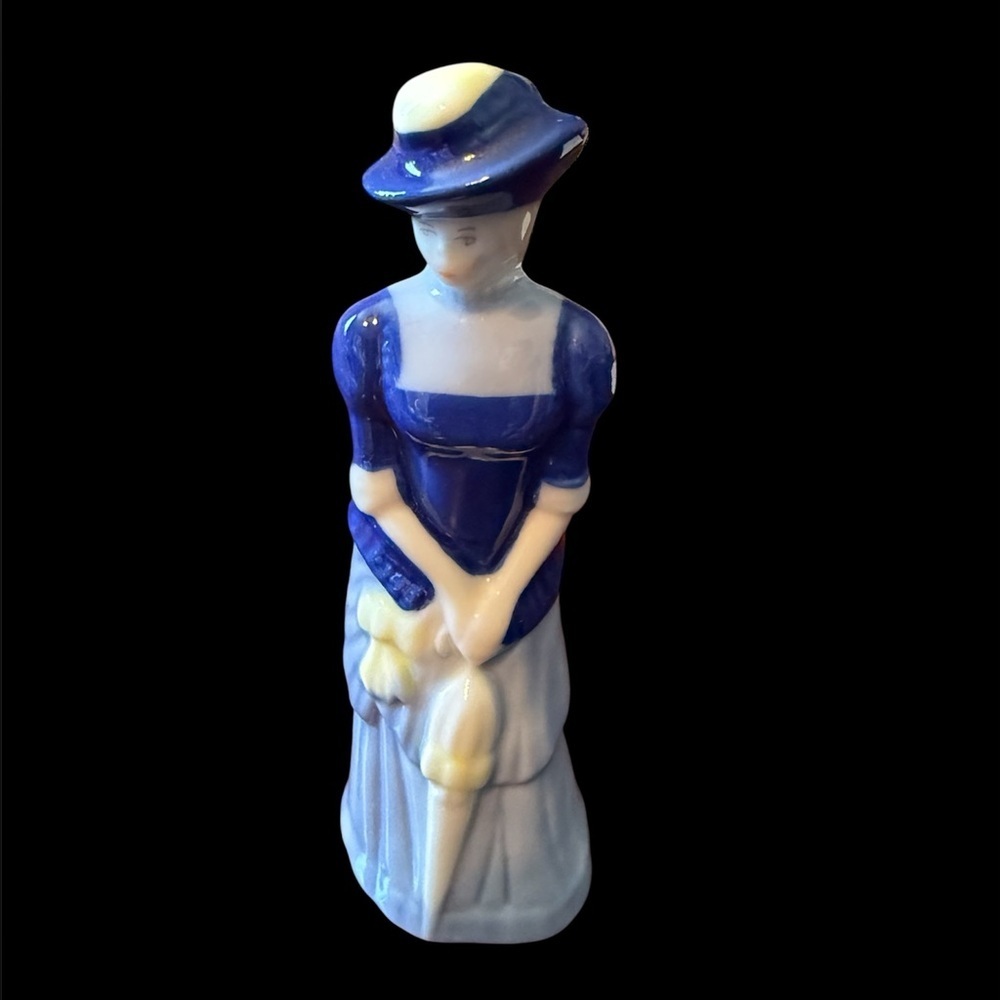 Vintage Wade Ceramics “My Fair Lady” figurine